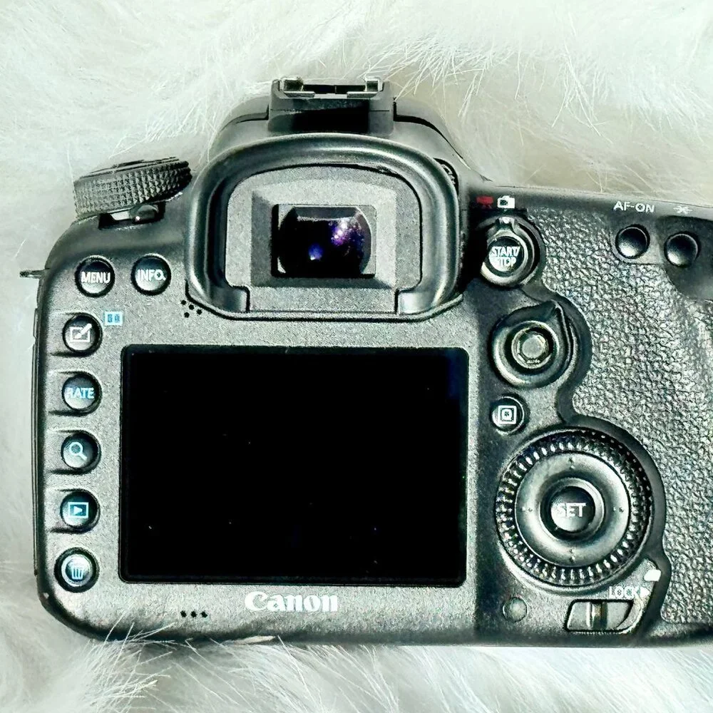 Canon EOS 7D Mark II